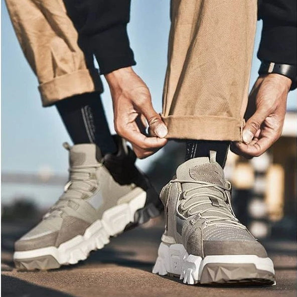 Student sports travel shoes